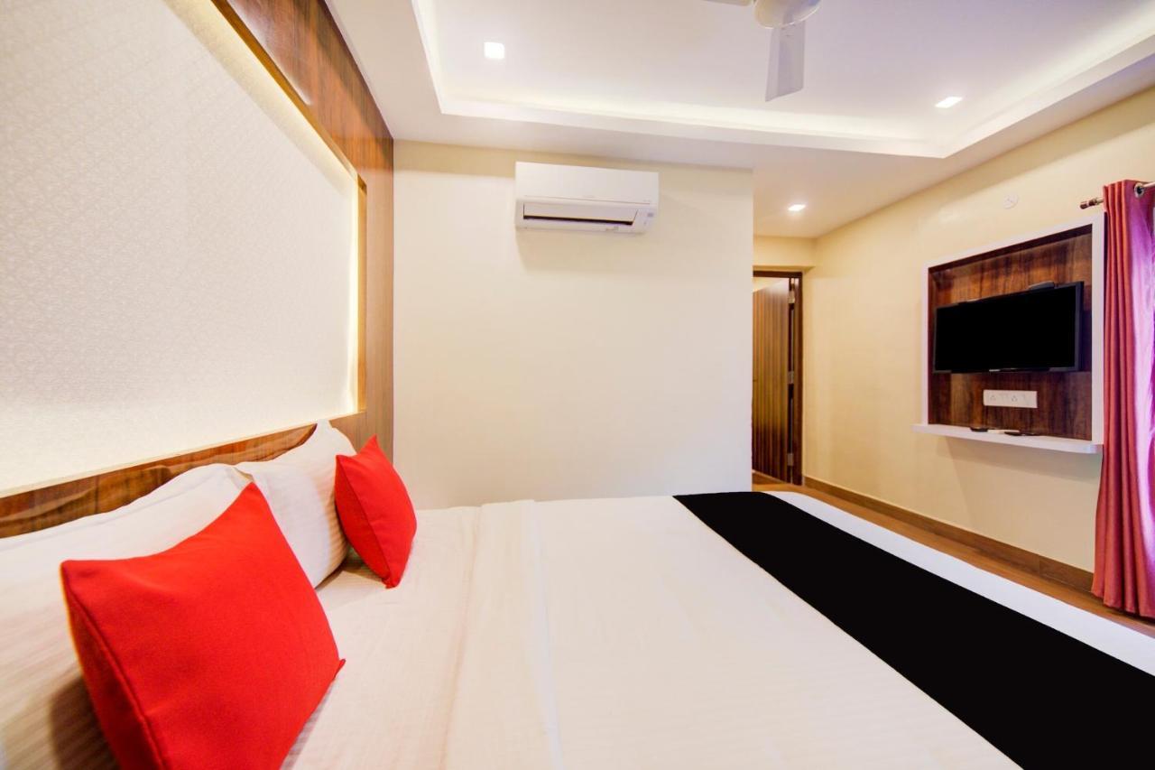 Collection O 75820 Madras Metro Club, T Nagar Ченнаи Экстерьер фото